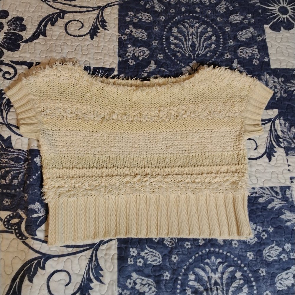 Free People, s, semi-furry, maybe crop-top